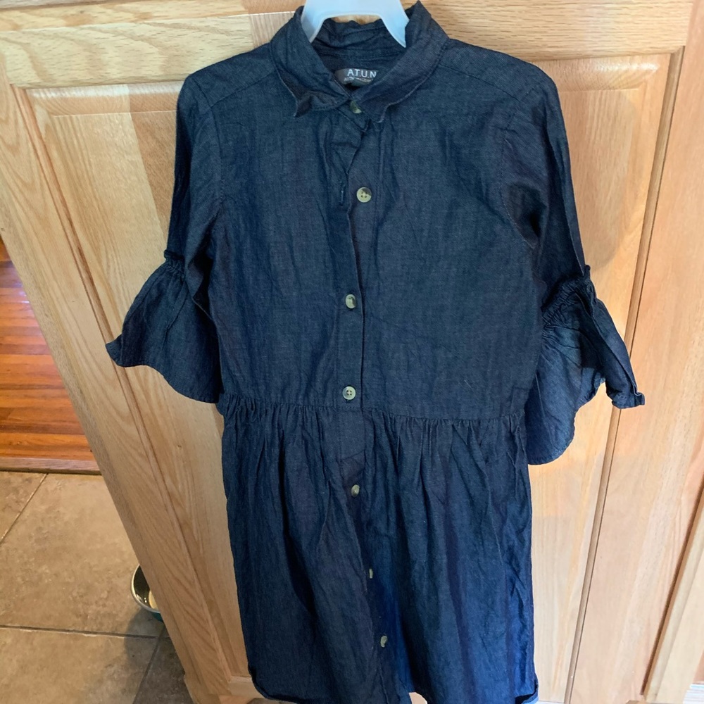 Adorable Dark Denim dress size 7/8